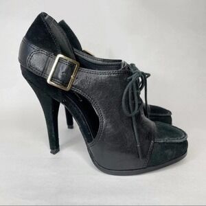 ELIZABETH and James Black Leather ‘Casi’ Cut Out Lace Up Booties Size 6